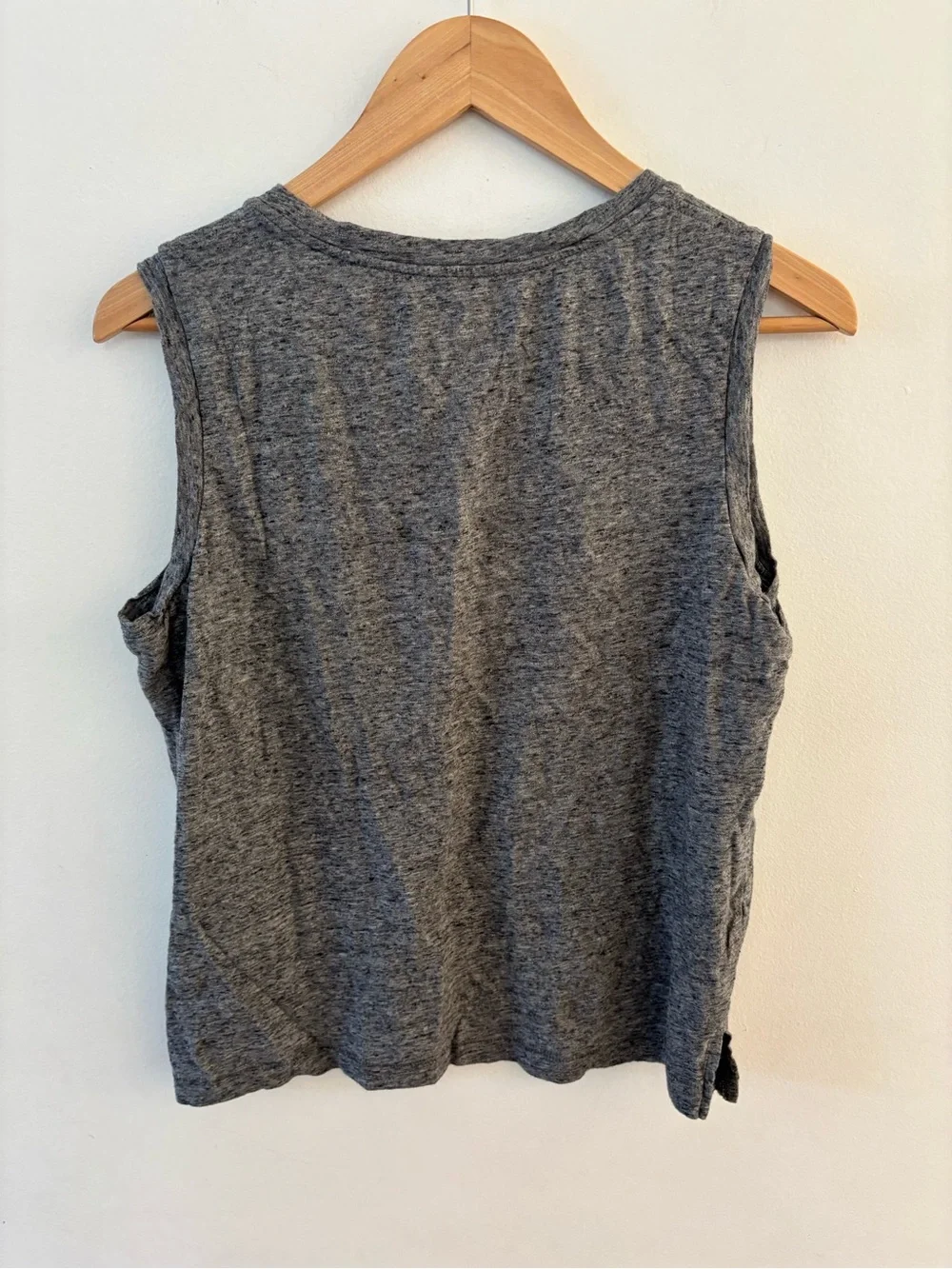 Madewell - Heathered Gray Sleeveless Pocket Tank, Size Medium. Good condition - Picture 2 of 5
